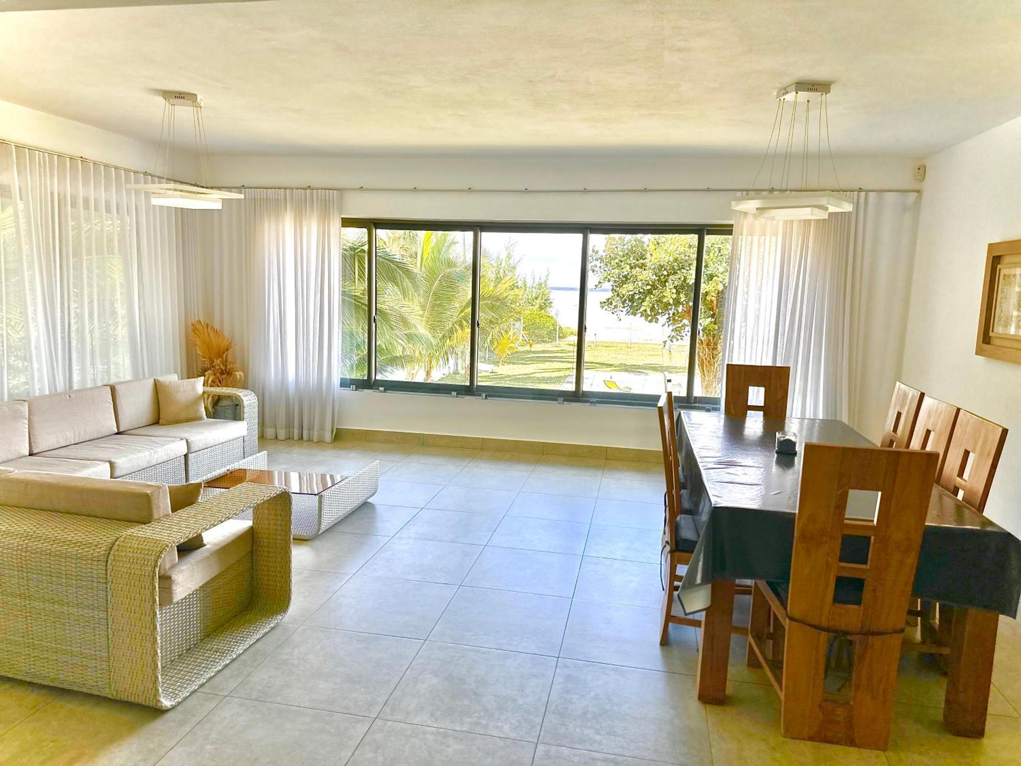 Appartement De Luxe Sur La Plage Riambel Exterior photo